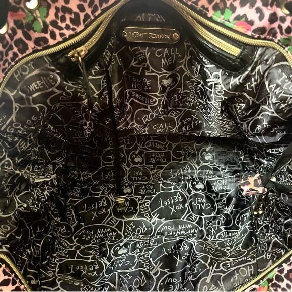 Betsey Johnson Large Super Spacious Nylon Tote & Diaper Bag - Picture 3 of 10